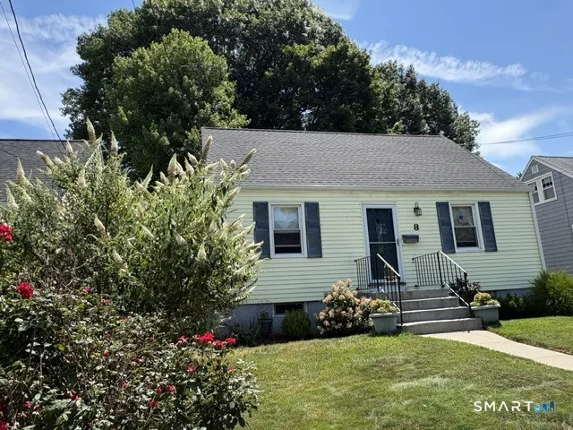 8 Edgemont Road