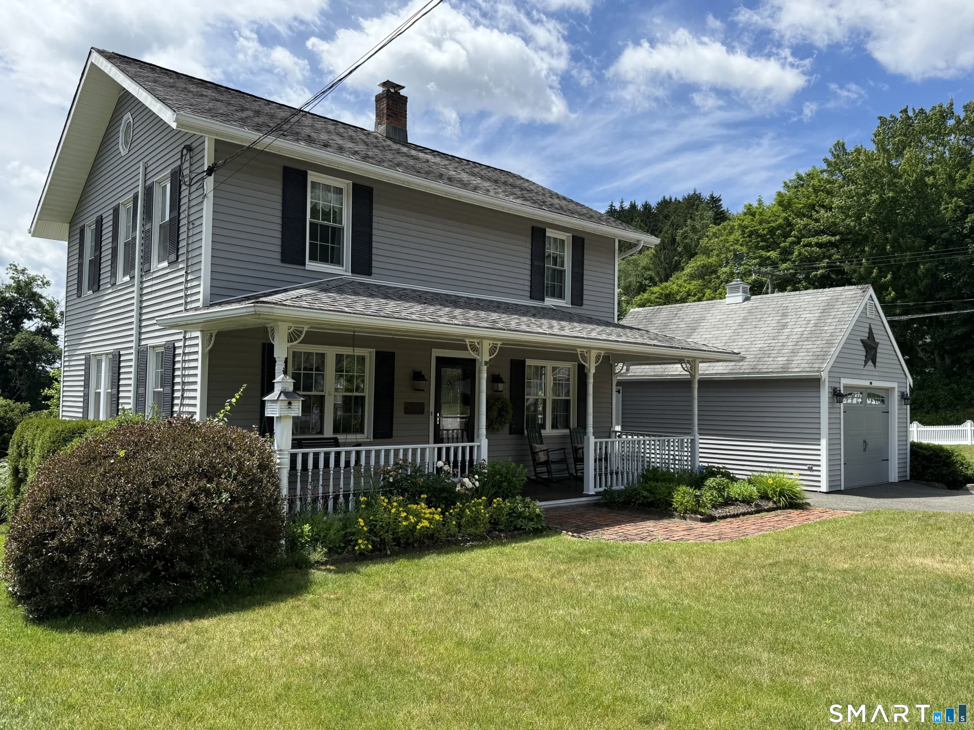 33 Randolph Avenue, Thomaston, CT