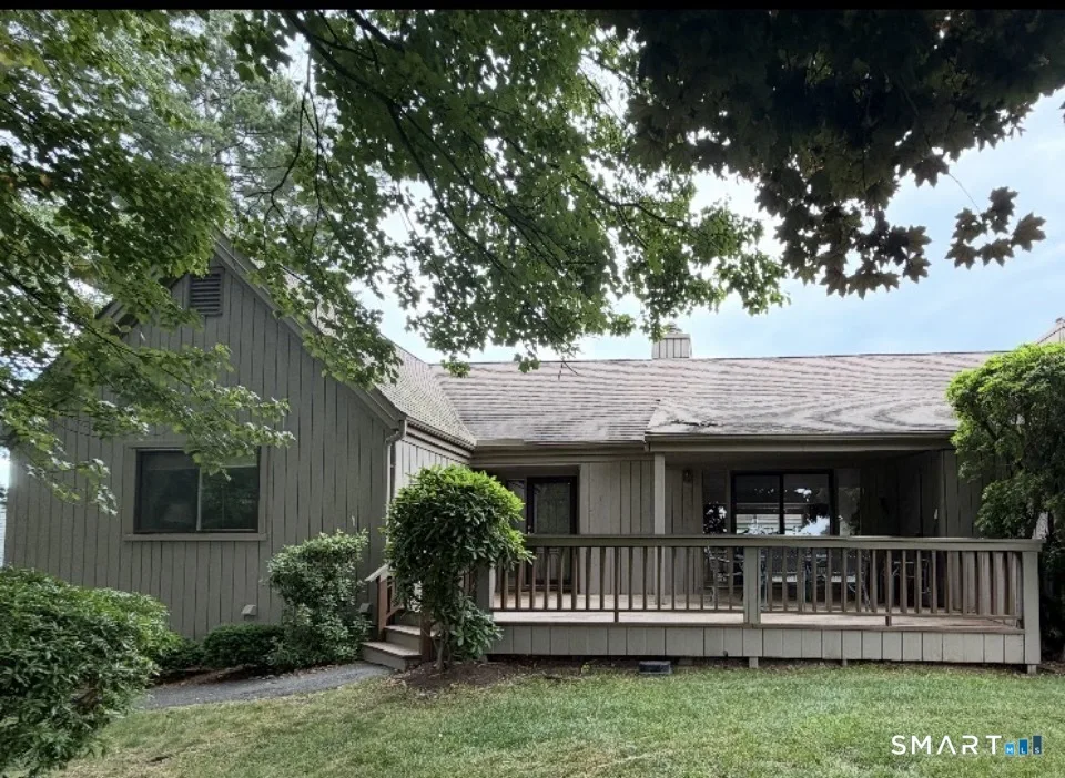 448 Hammerstone Lane #B, Stratford, CT