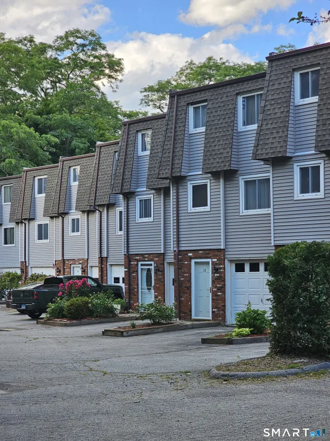 358 Hamilton Avenue #14