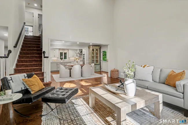 117 Edward Place