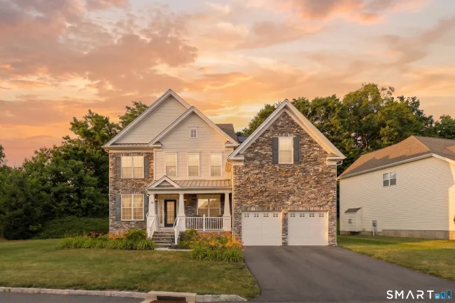 10 Reid Lane, Bethel, CT