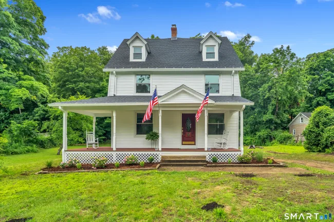 14 Main Street, East Hampton, CT