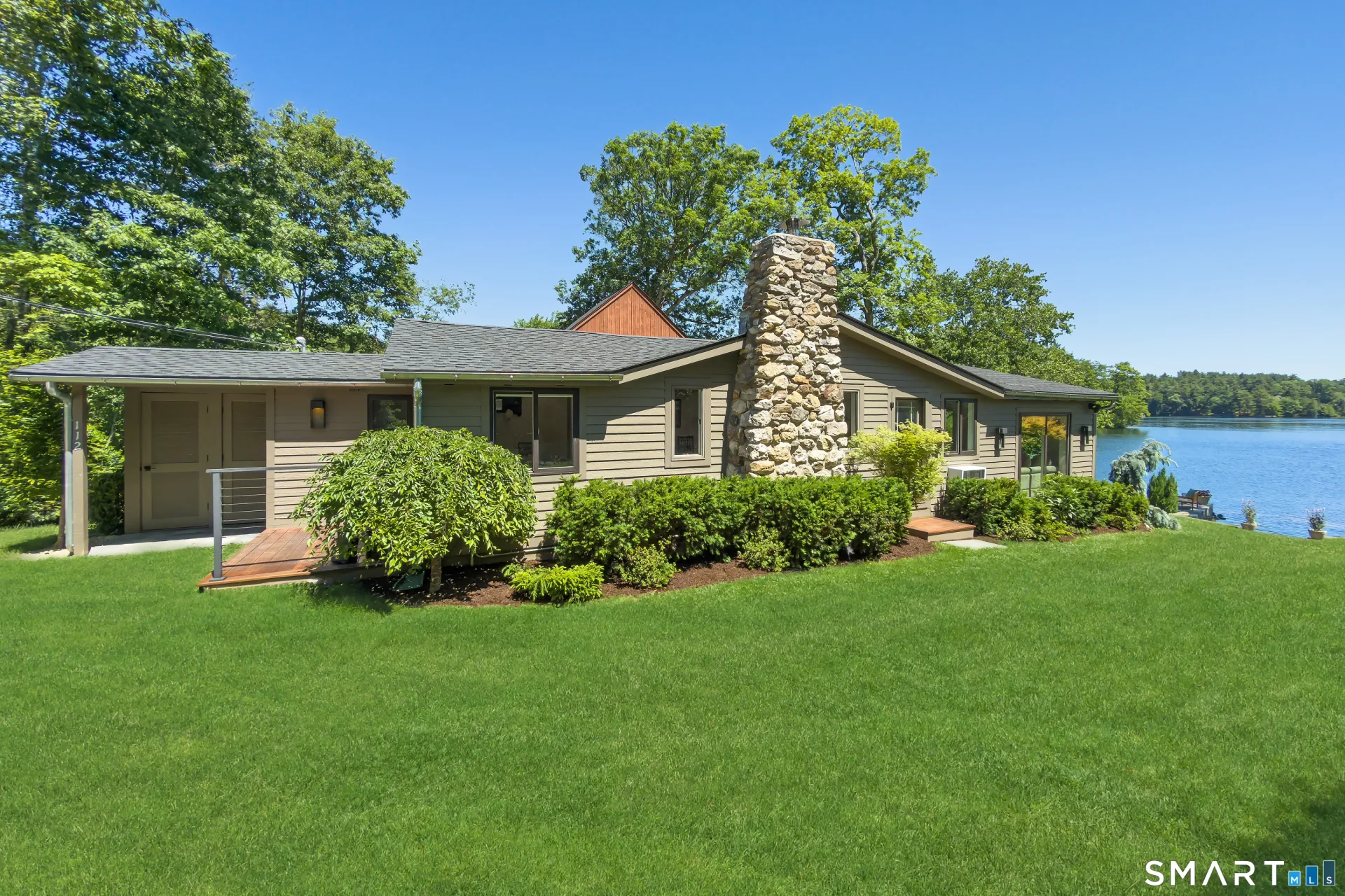 112 West Lake Road #112, Woodbury, CT