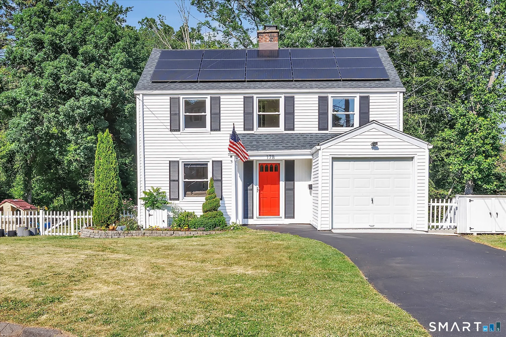 178 Elizabeth Terrace, Stratford, CT