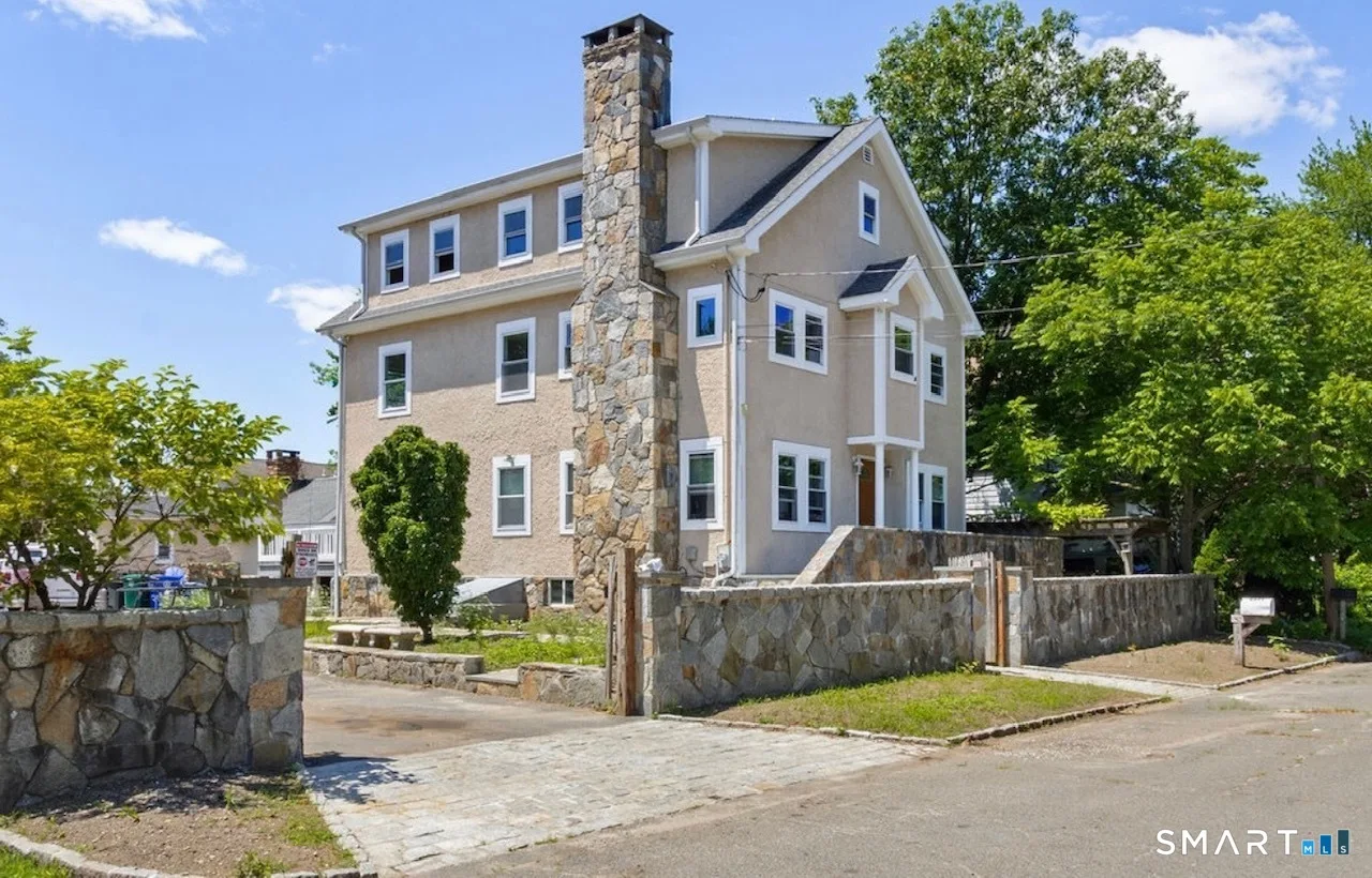 145 Dewey Street, Stratford, CT