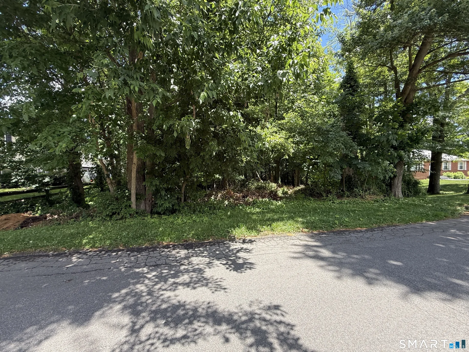 7 Flora Street, New Fairfield, CT