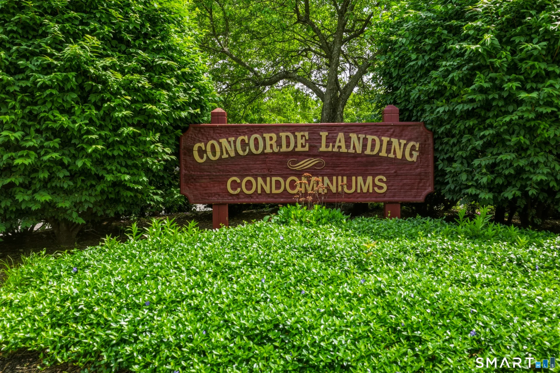 8 Concorde Way #B5, Windsor Locks, CT
