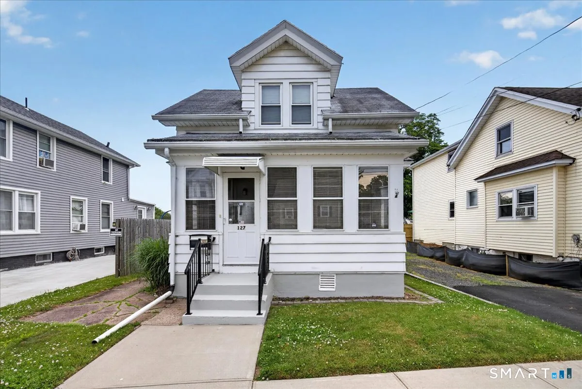 127 Oakley Street, New Haven, CT