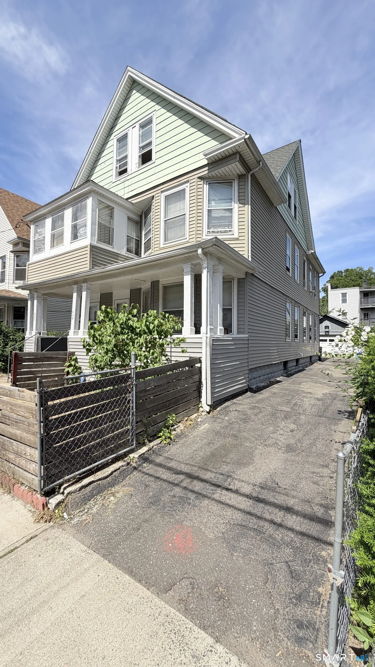 464-466 Hollister Avenue, Bridgeport, CT