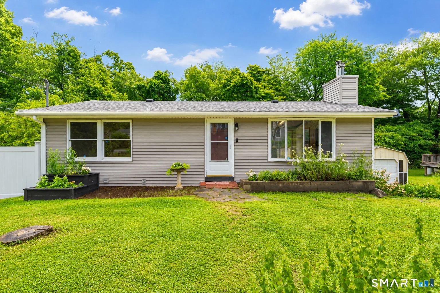 8 Phelps Lane, Deep River, CT
