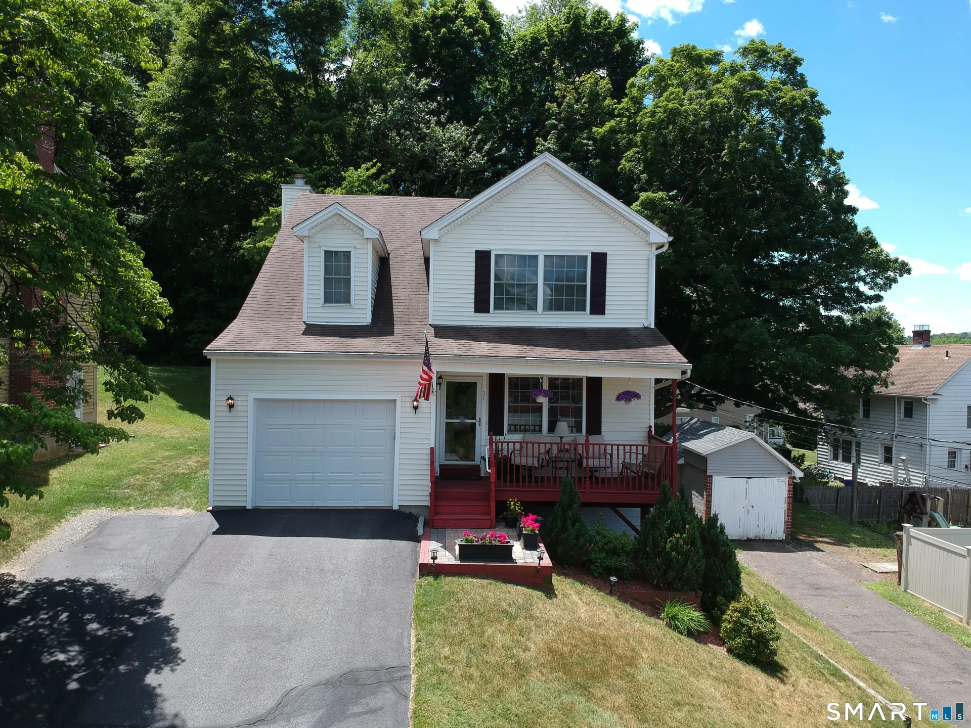 21 Hillcrest Avenue, Meriden, CT