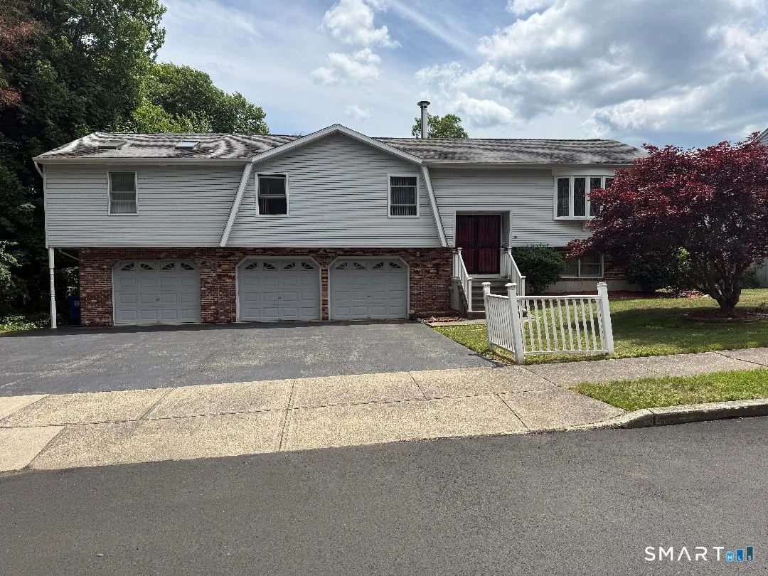 54 Sorensen Road, West Haven, CT