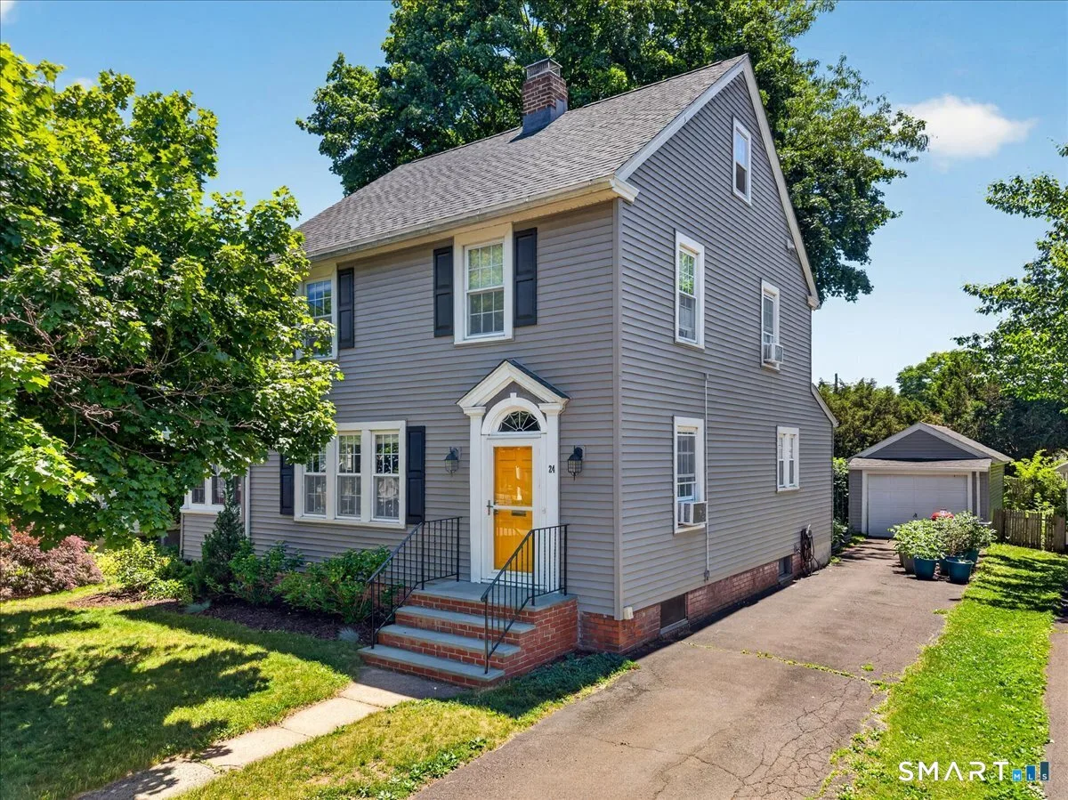 24 Ingram Street, Hamden, CT