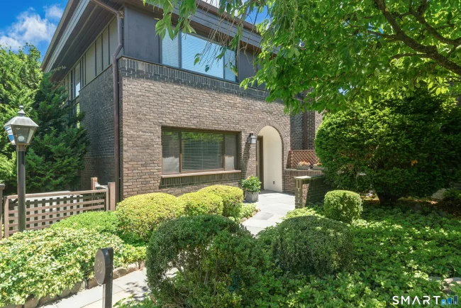 289 New Norwalk Road #39