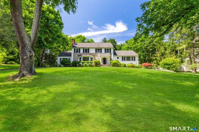 17 Kenilworth Terrace, Greenwich, CT