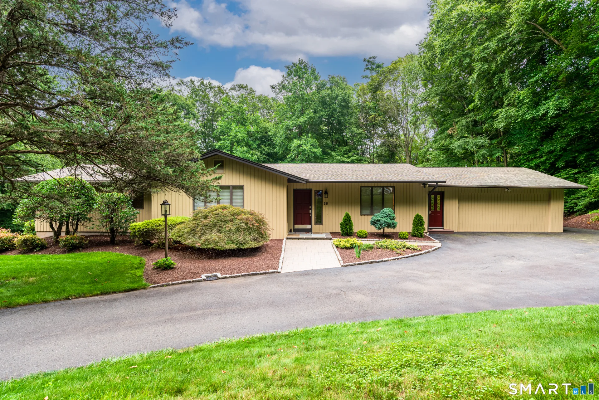 36 Bunker Hill Drive, Trumbull, CT