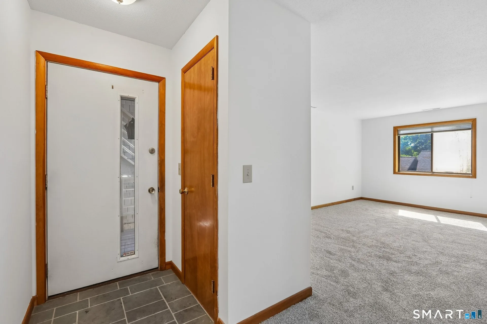 166 Old Brookfield Road #17A4, Danbury, CT