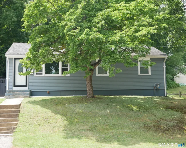 41 Lauter Avenue