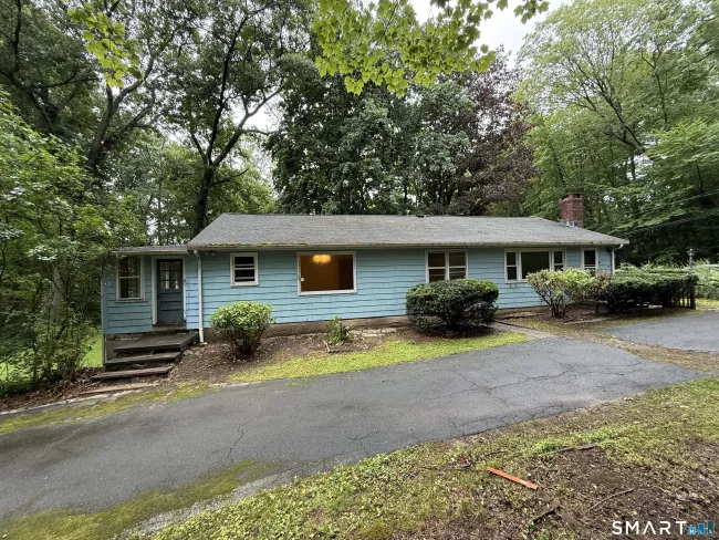 94 Moosup Trail, Monroe, CT