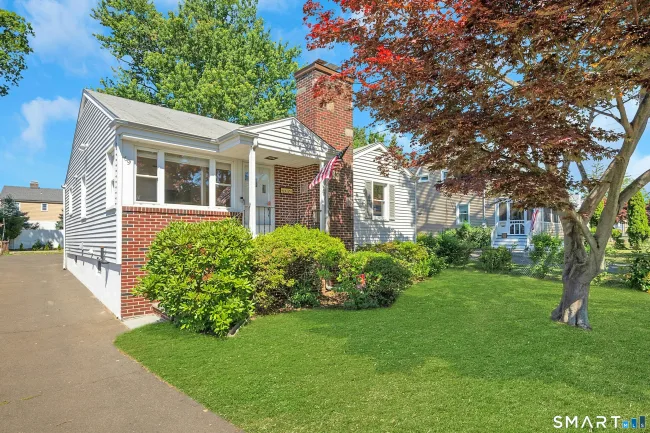 69 Willowbrook Avenue, Stamford, CT