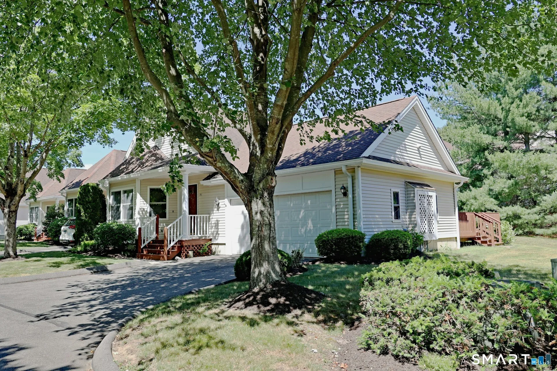 191 Summerfield Gardens #191, Shelton, CT
