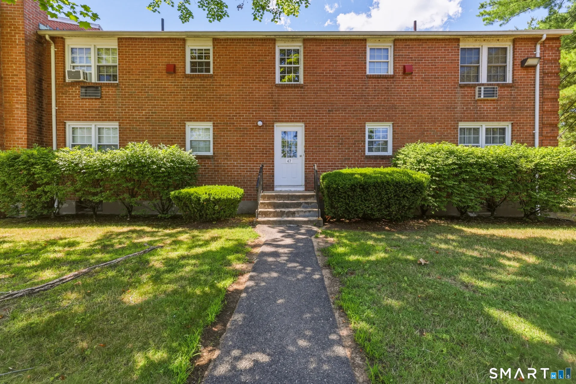 9 Grandview Drive #47B, Farmington, CT