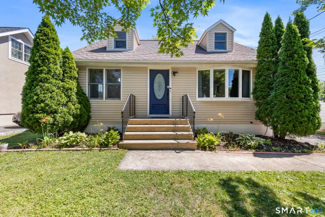 1710 Stratfield Road, Fairfield, CT