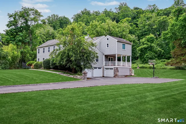 567 Danbury Road, Wilton, CT