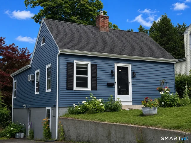 65 Deerfield Avenue