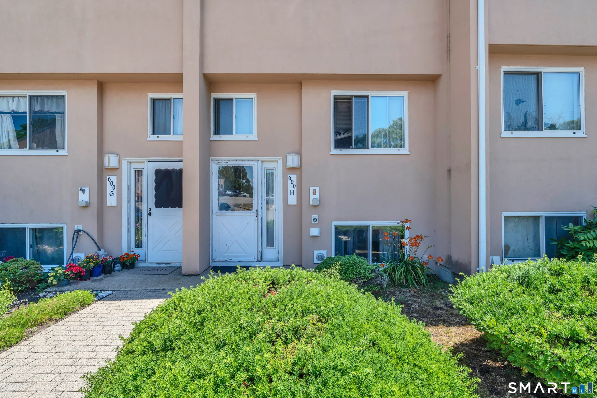 600 Shennecossett Road #H, Groton, CT