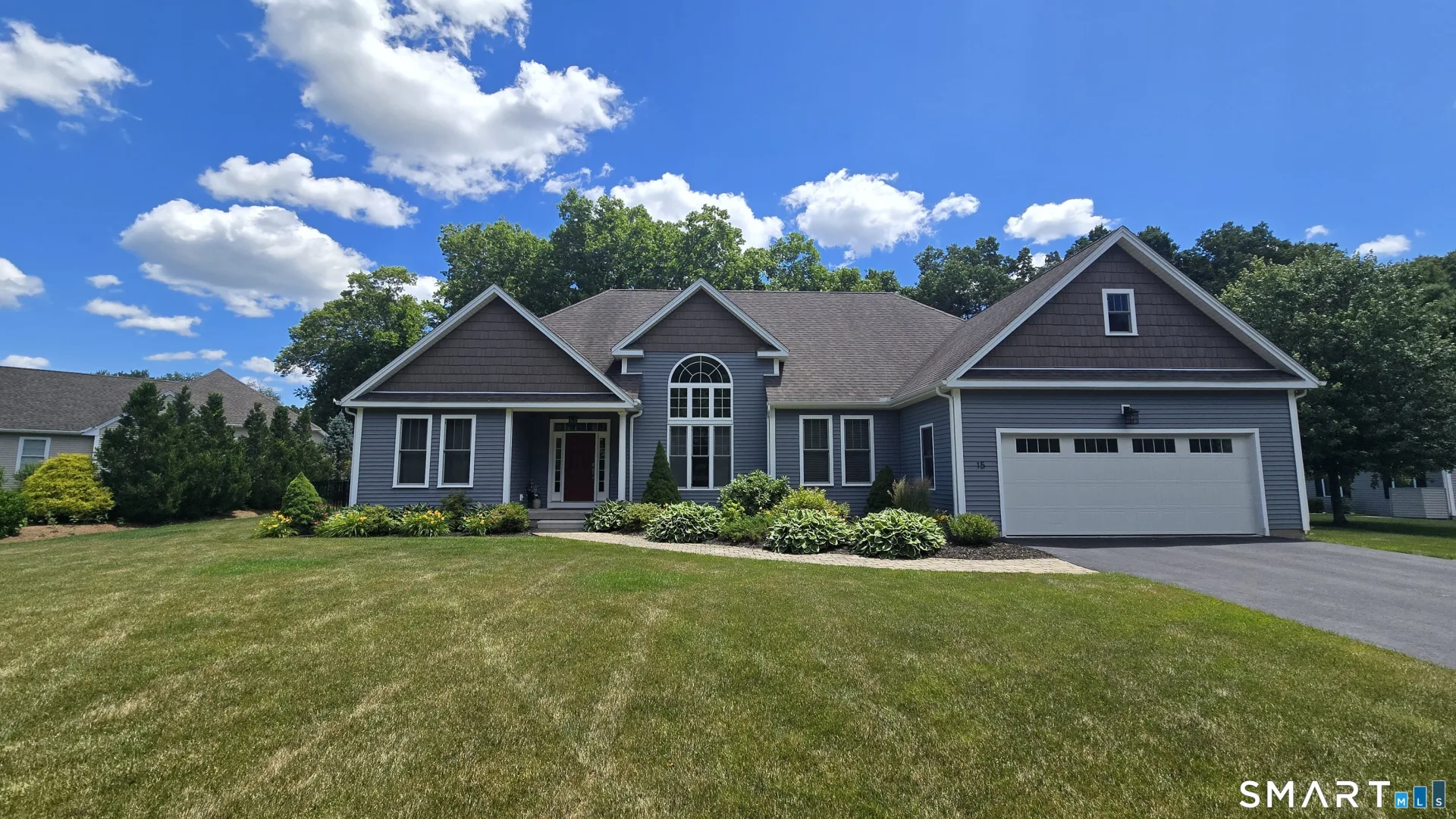 15 Claire Lane, Bloomfield, CT