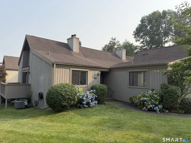 407 Montauk Lane #B