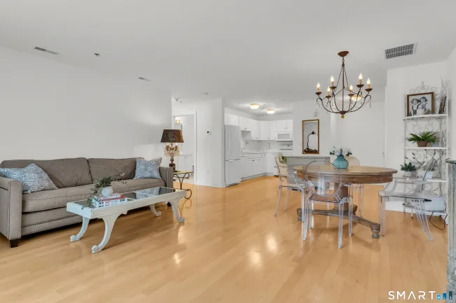 80 Southwick Court #201, Cheshire, CT