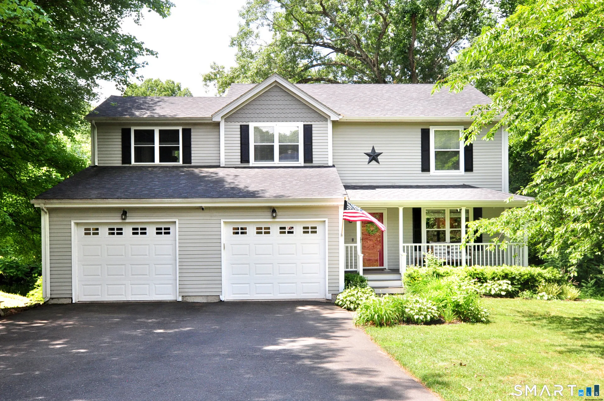 11 Spice Bush Lane, Bloomfield, CT