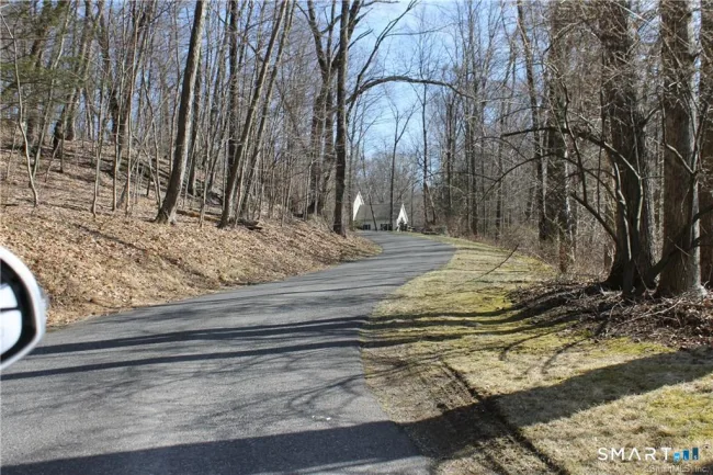 6 Alfredson Lane, Sherman, CT