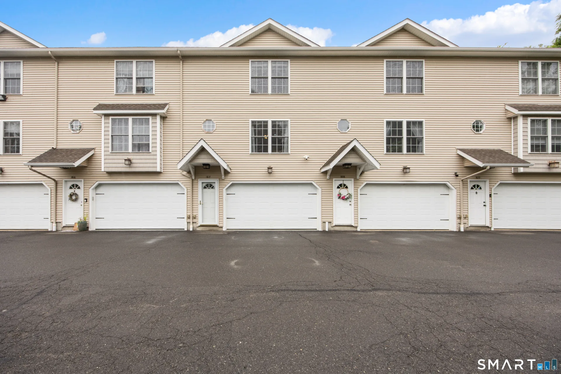 180 Grilleytown Road #17, Waterbury, CT