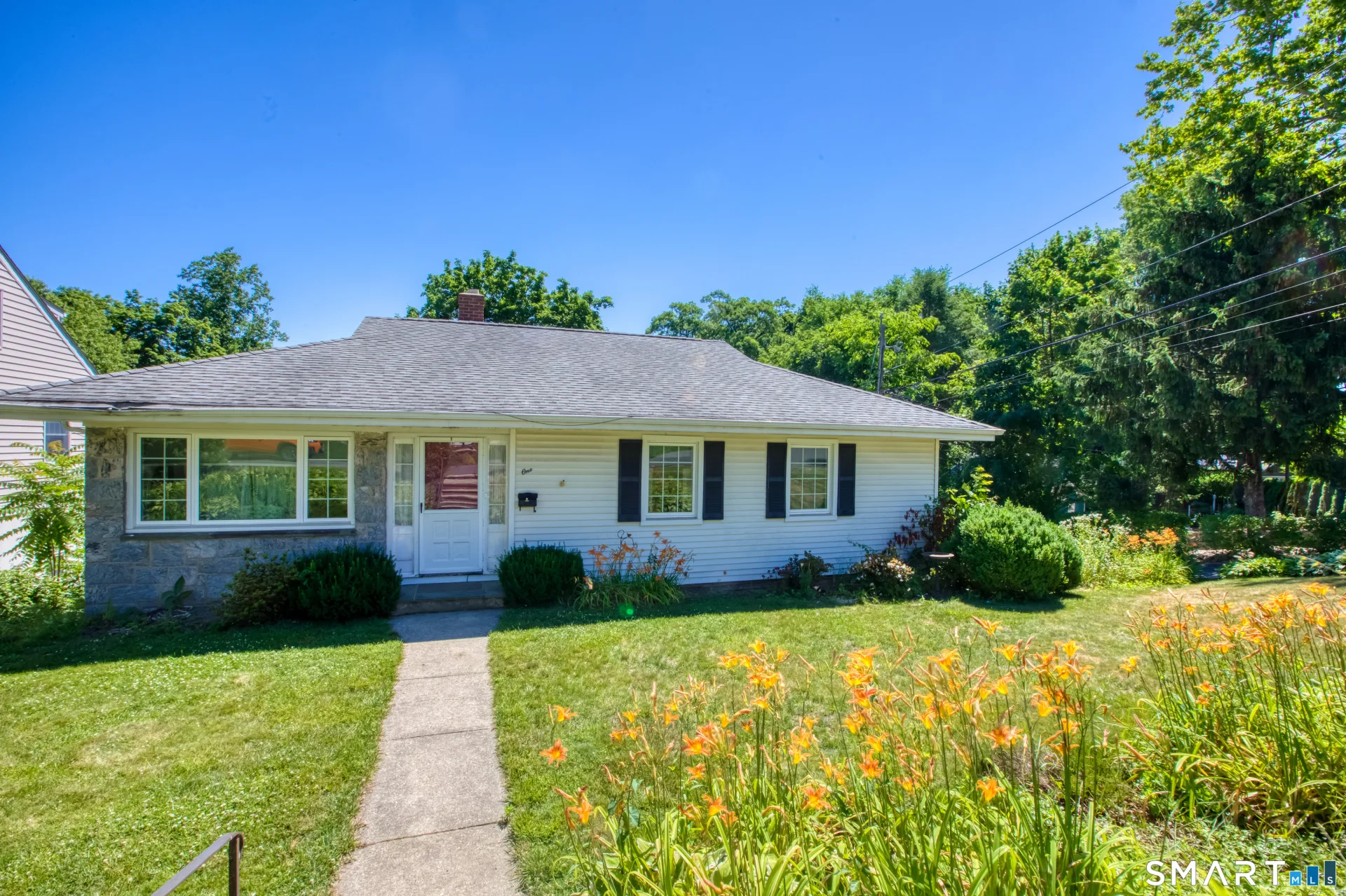 1 Pilgrim Drive, Greenwich, CT