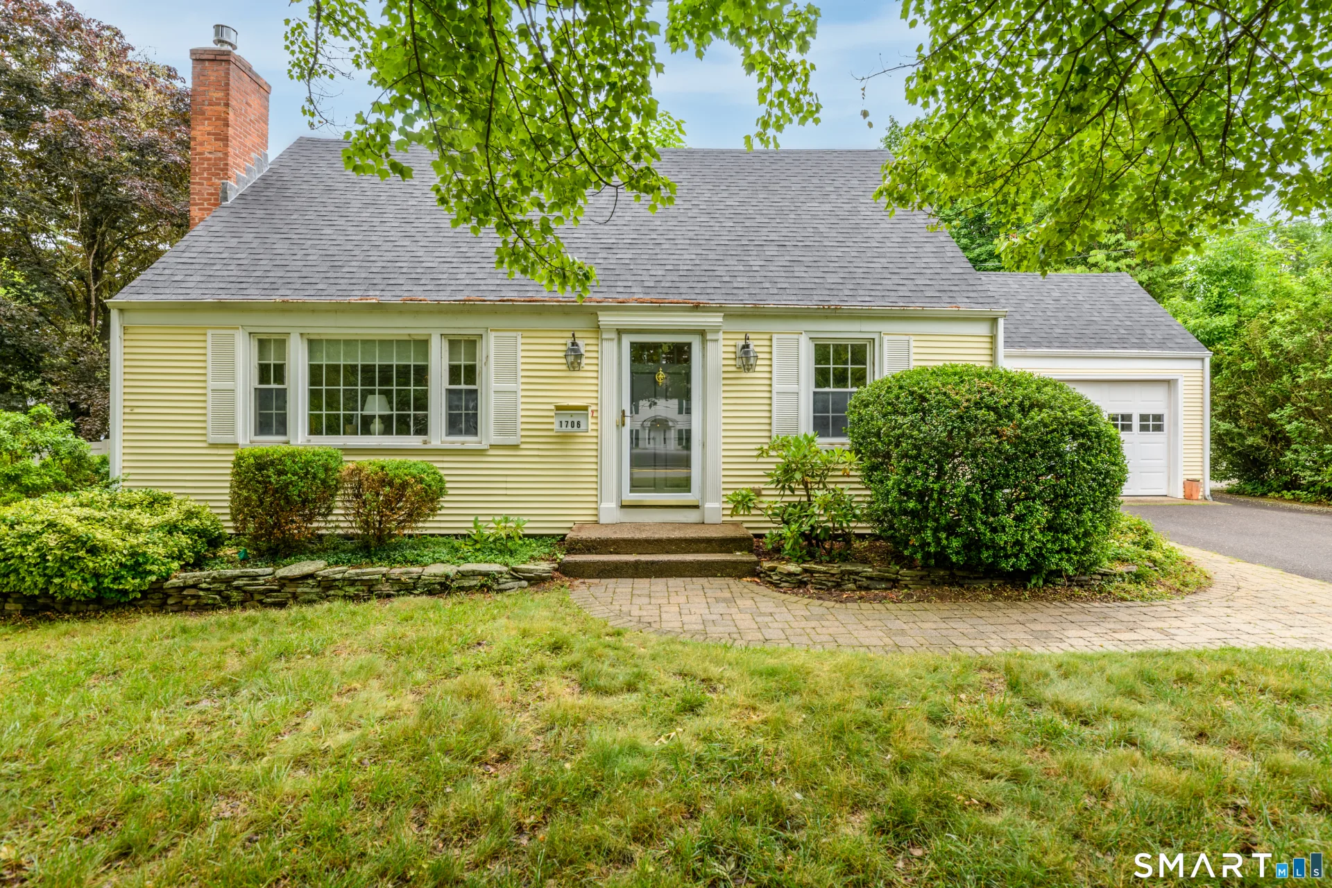 1706 Main Street, Glastonbury, CT