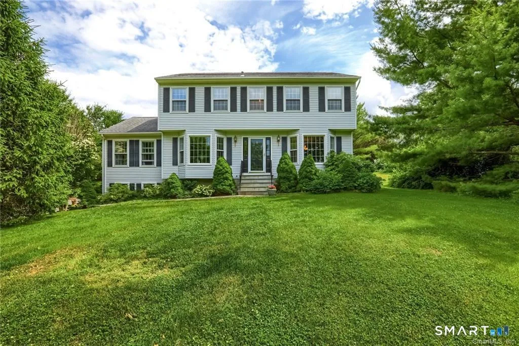 44 Chapin Road, New Milford, CT