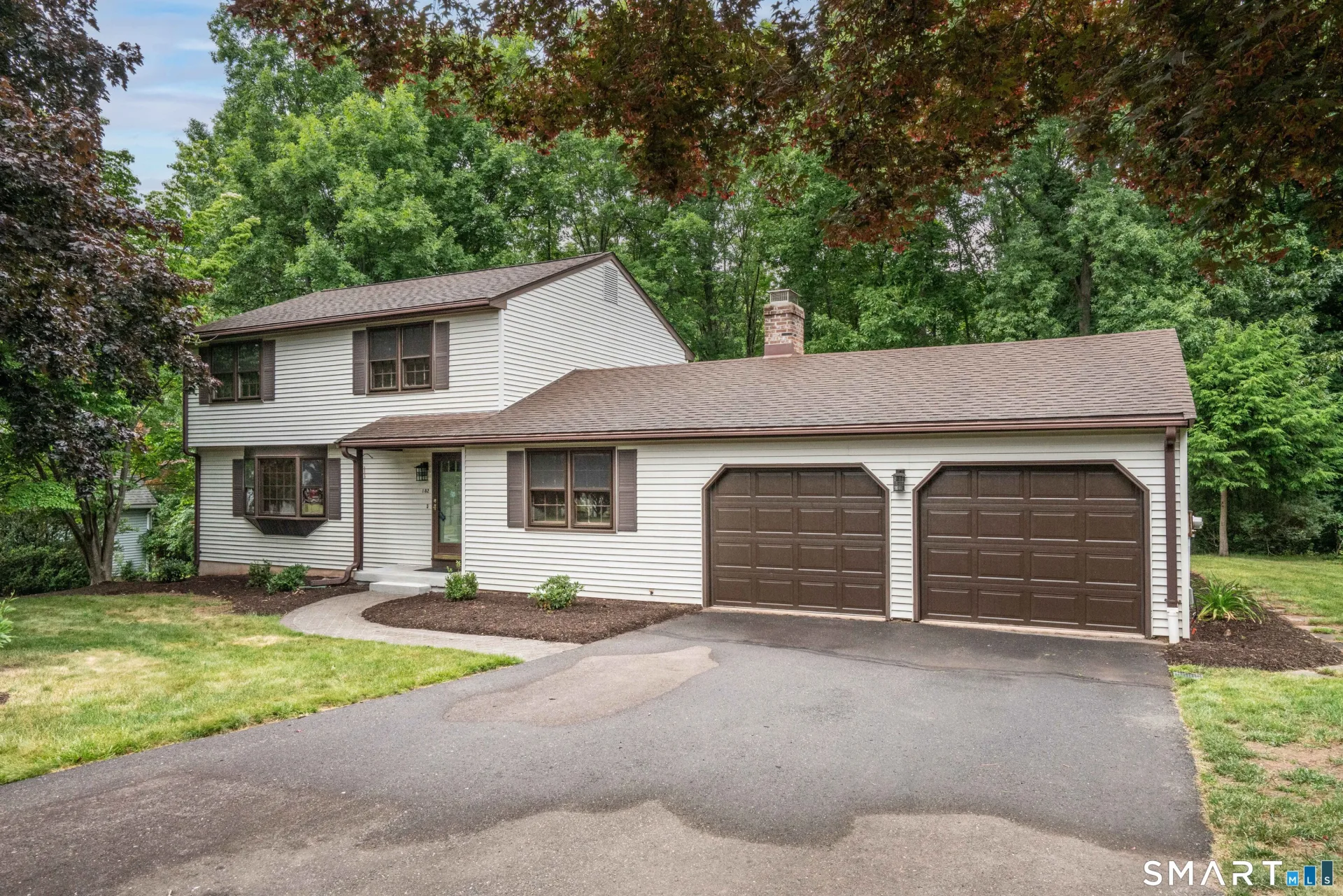 182 Valley View Road, Manchester, CT
