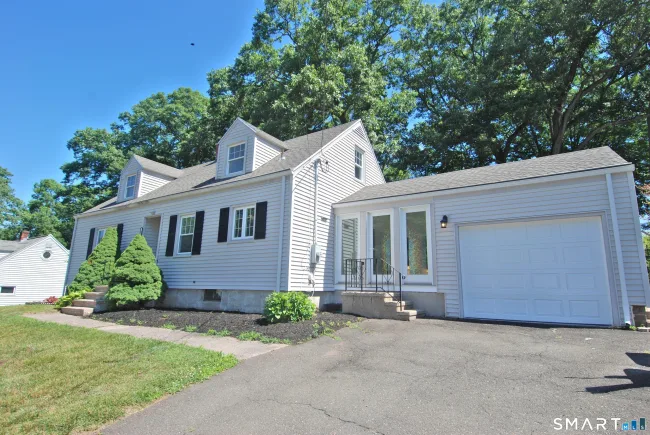 99 Cumpstone Drive