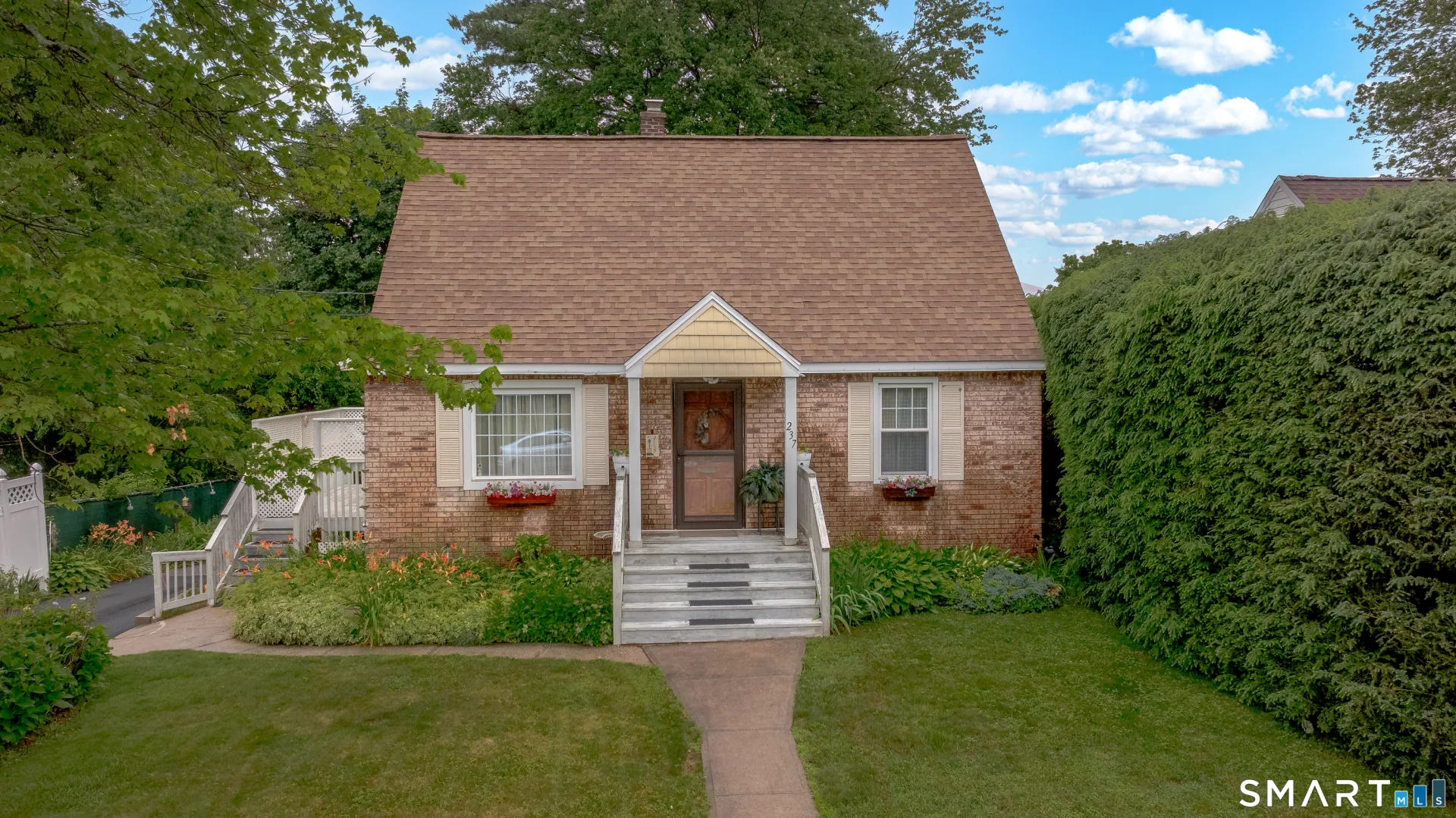237 Alexander Avenue, Waterbury, CT