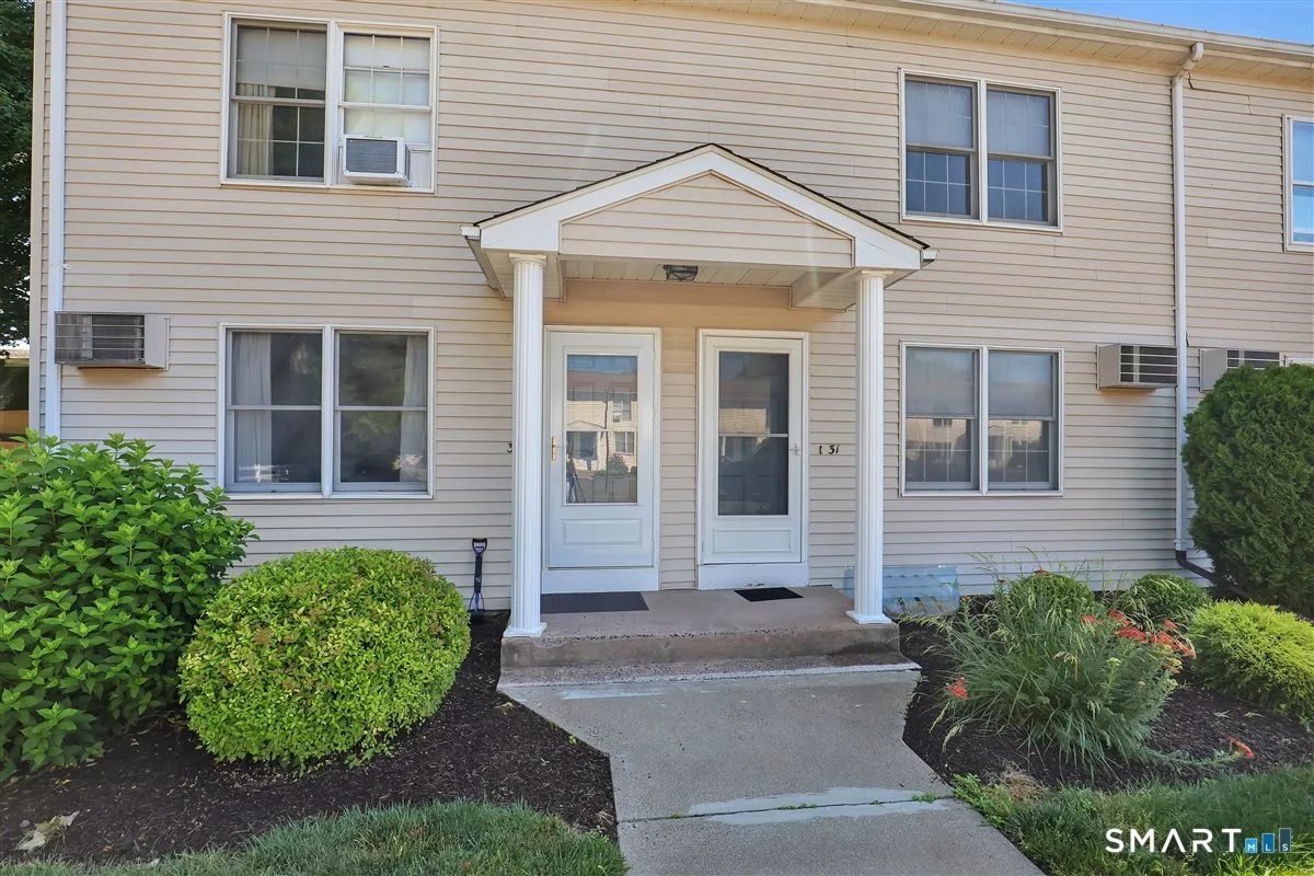 400 North Main Street #31, Manchester, CT