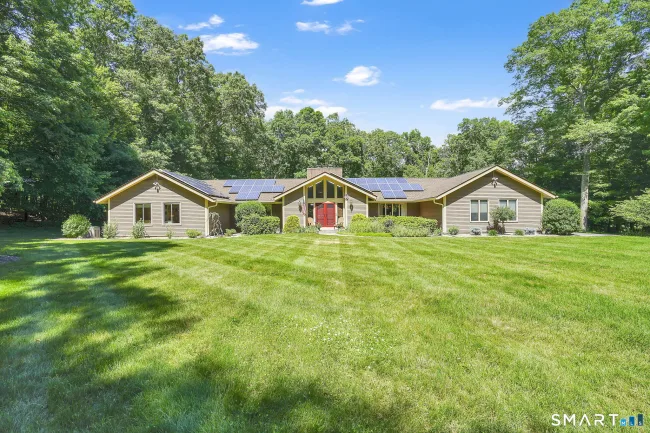 70 Davis Road, Mansfield, CT