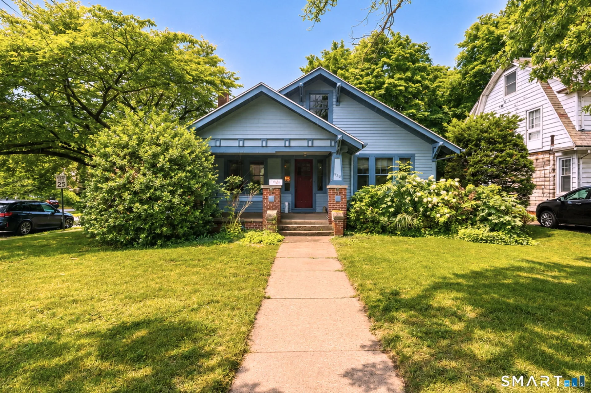 1822 Whitney Avenue, Hamden, CT