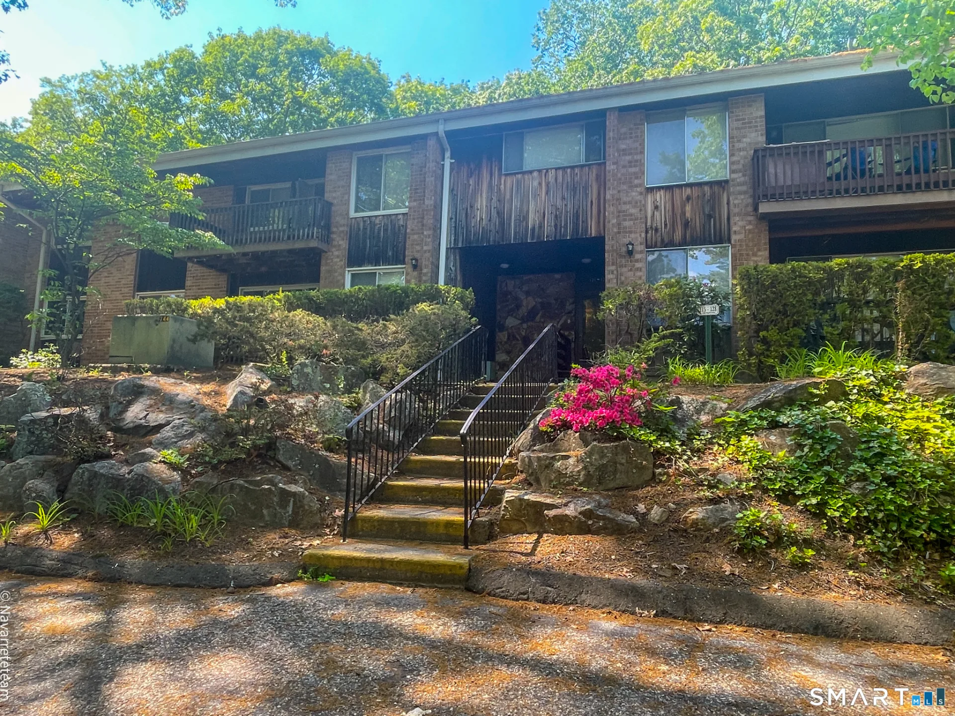 200 Woodmont Avenue #127, Bridgeport, CT
