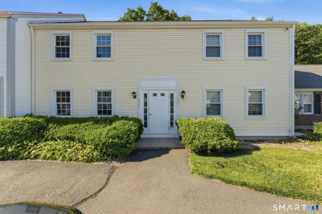 472 Dowd Avenue #472, Canton, CT