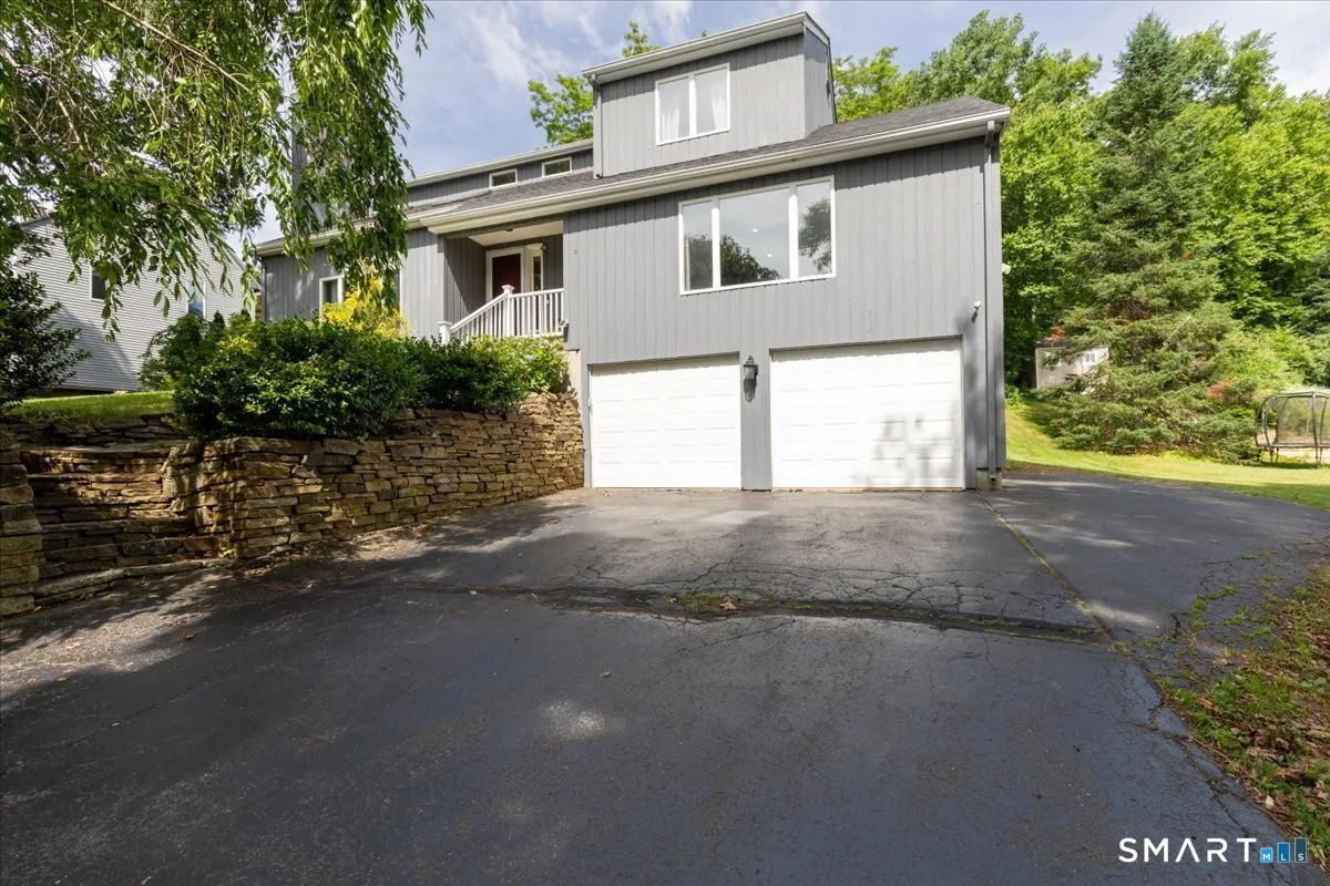 15 Spice Hill Drive, East Hampton, CT