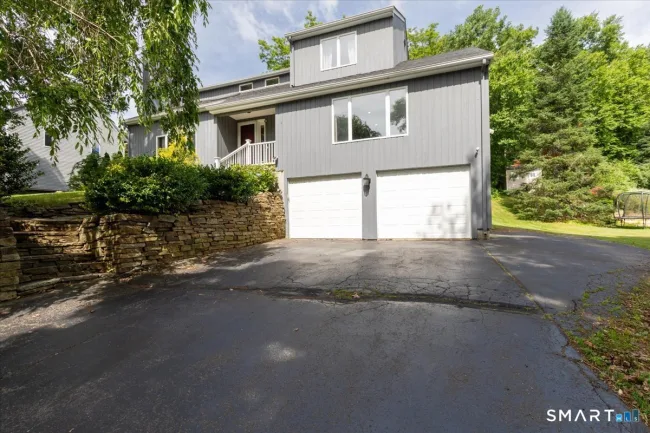 15 Spice Hill Drive, East Hampton, CT